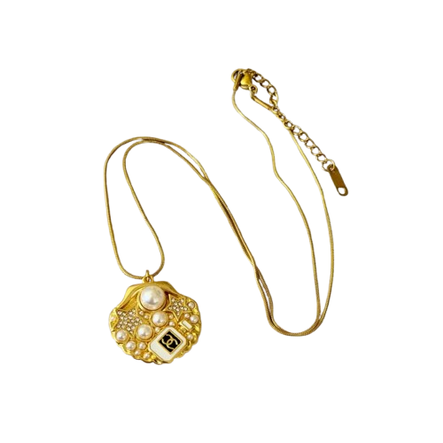 Vintage Pearl Medallion Necklace